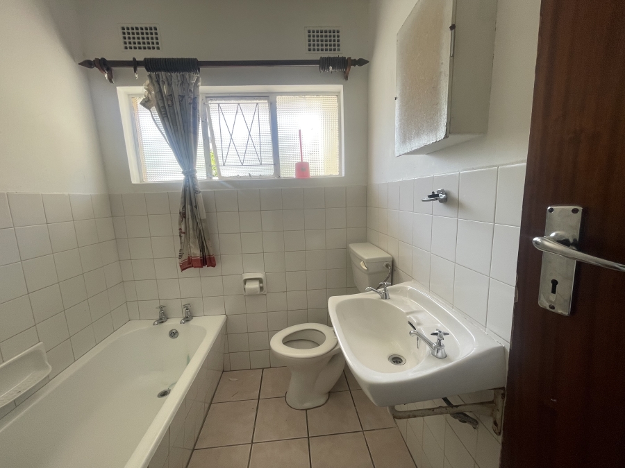 3 Bedroom Property for Sale in Amalinda Eastern Cape